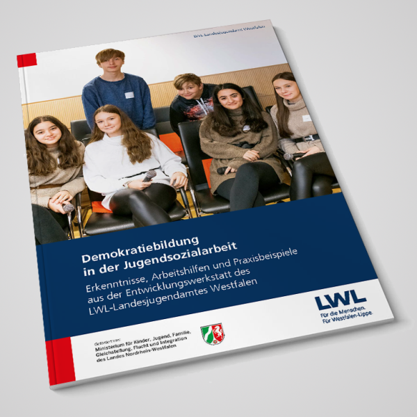 Umschlag der Veröffentlichung Projektbericht Demokratiebildung in der Jugendsozialarbeit